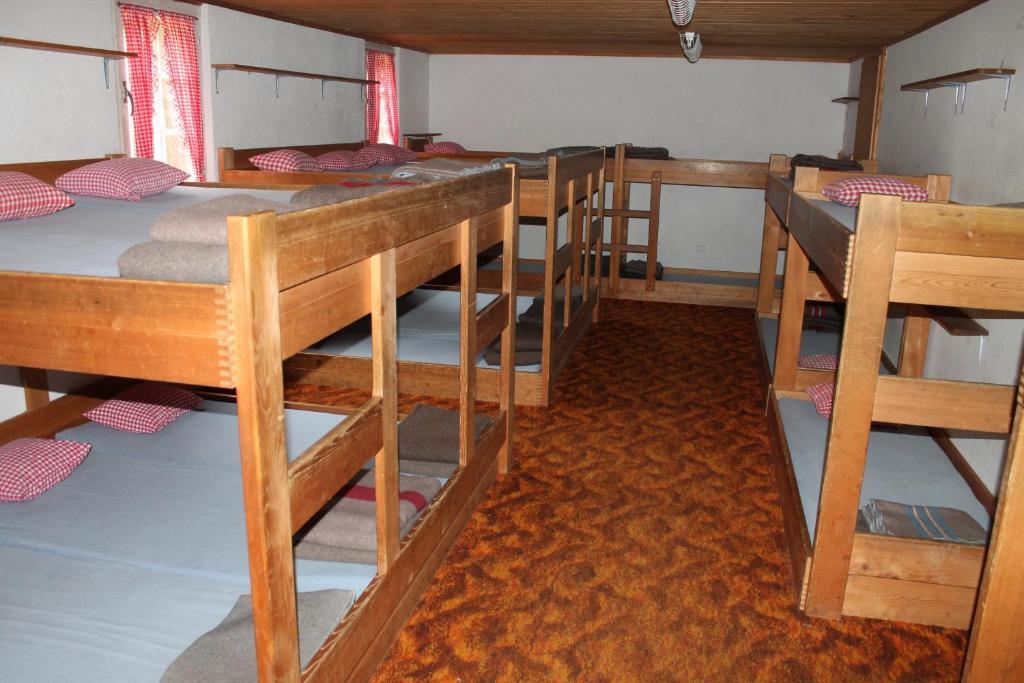 Hotel Posthaus Urigen Unterschächen Kamer foto
